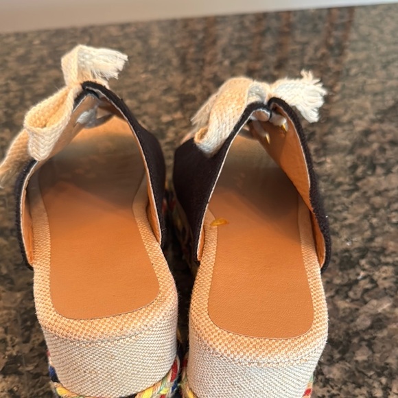 Black and Cream Espadrille Platform Shoes 8.5 - Picture 5 of 13